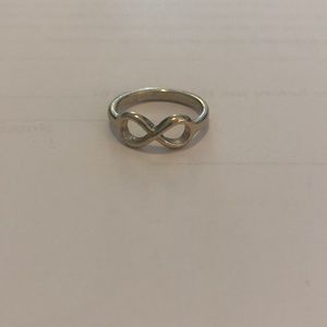 Infinity midi ring